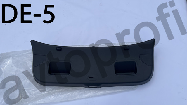 Пластик п'ятих дверей 81750H8400WK HYUNDAI