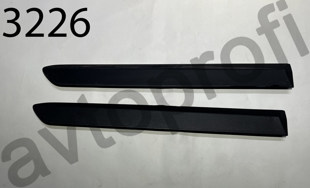 Молдинг задніх лівих дверей 87731G5000 HYUNDAI
