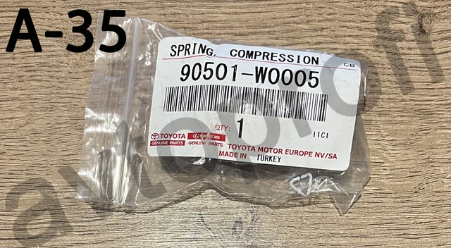 Пружина болта кріплення колектора 90501W0005 TOYOTA