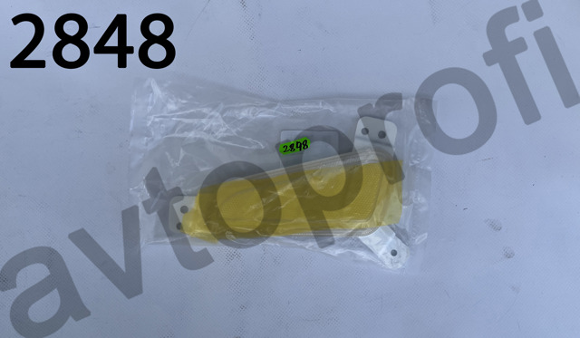 Катафот (відбивач) переднього бампера, правий 92408J9210 HYUNDAI