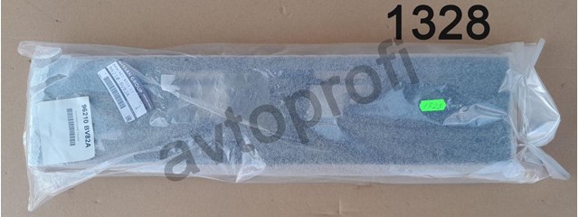 Рамка номерного знака автомобіля передня 96210BV82A NISSAN
