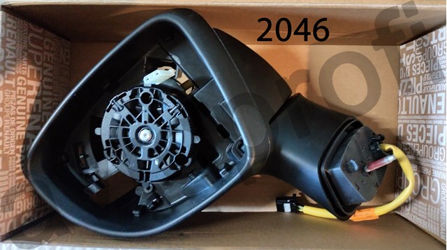 Ліве бічне дзеркало 963027007R RENAULT