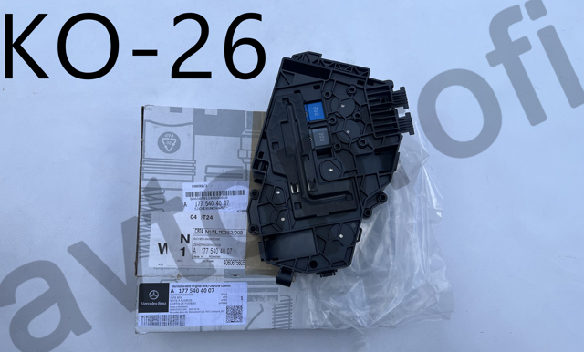 Коробка запобіжників A1775404007 MERCEDES