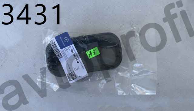 Решітка вентиляційна задня A9018300042 MERCEDES