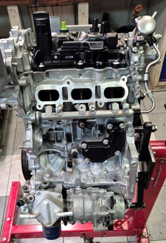 Мотор в зборі 101026UAAE NISSAN