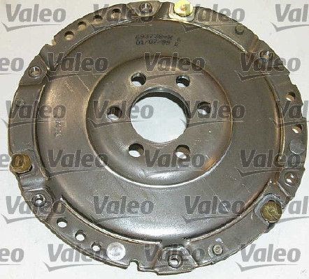 Комплект зчеплення (диск, корзина, підшипник) 003421 VALEO