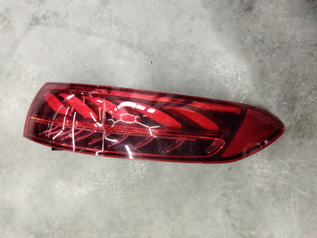 Ліхтар задній правий 2969061203 MERCEDES