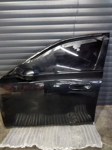 Дверь передня ліва 41515A32EA3 BMW