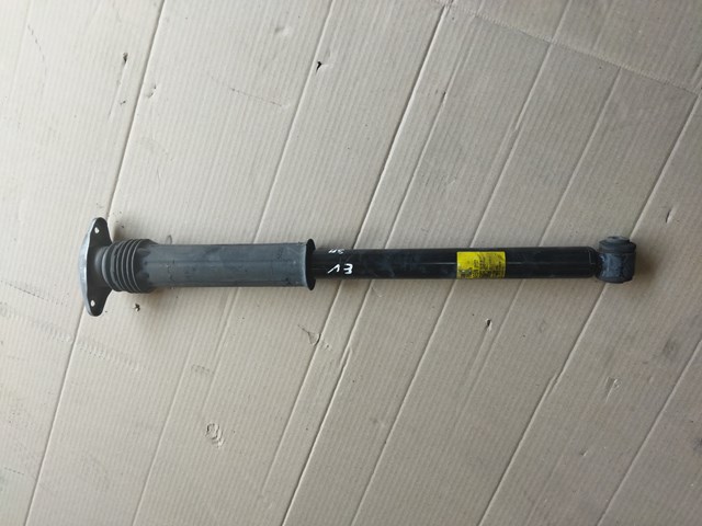 Амортизатор задньої підвіски 42759416 GM