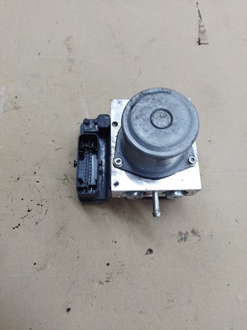 Блок керування АБС (ABS) 476605SH5C NISSAN