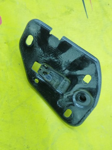 Навішування і упор капота 4M8823185D VAG