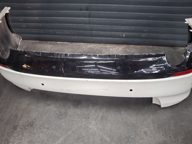 Бампер задній 51129850244 BMW