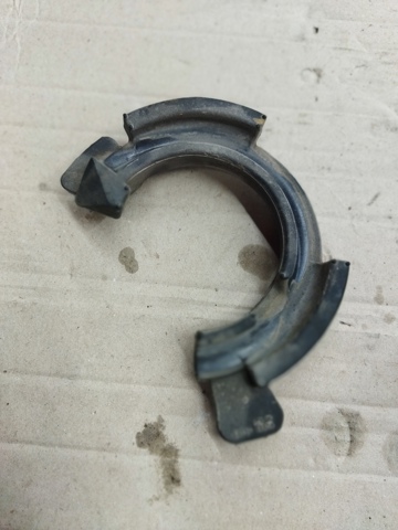 Проставка (гумове кільце) пружини передньої, нижня 540354BA0A NISSAN