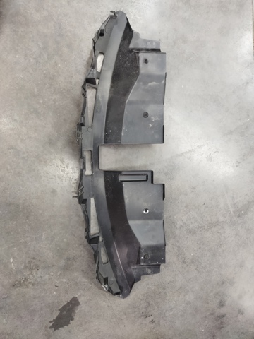 Накладка верхня передній панелі / супорта радіатора 623225MP0B NISSAN