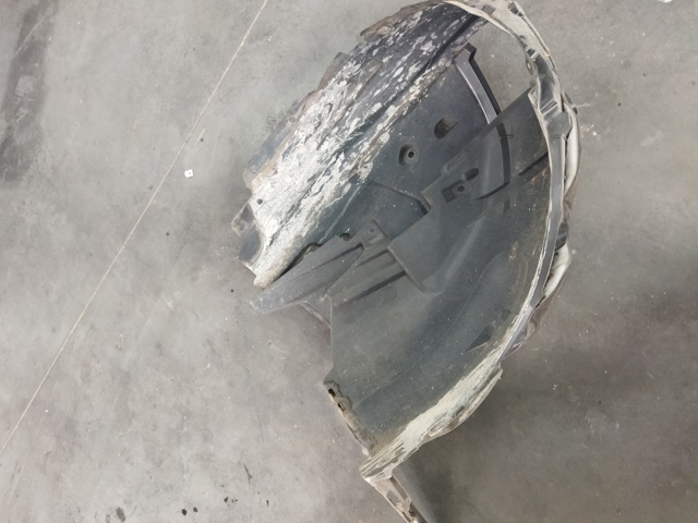 Підкрилок переднього крила, правий 638405MP0A NISSAN