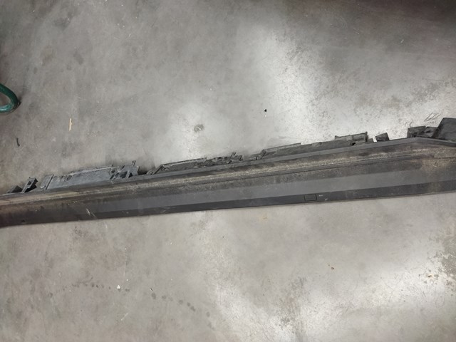 7586046010 Toyota