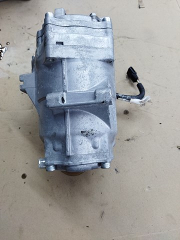 Компресор кліматичної установки 926005SA0B NISSAN