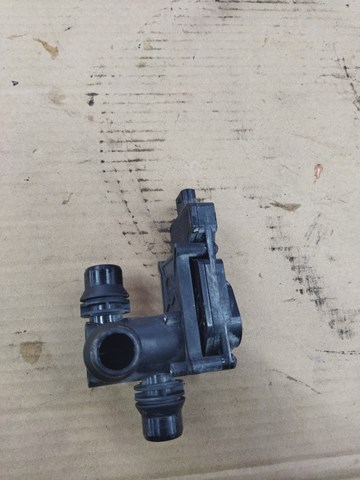 Регулюючий клапан охолоджувальної рідини A0005061300 MERCEDES