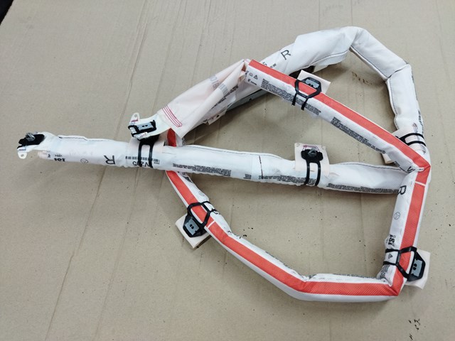 Подушка безпеки, збоку права айрбег A2958602000 MERCEDES