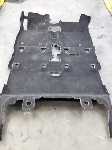 Покриття підлогове салону, переднє LJ8Z5813000AA FORD