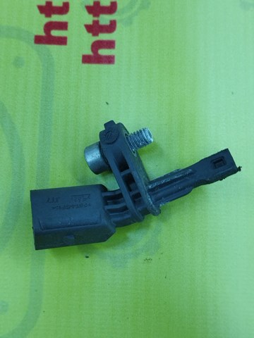 Датчик АБС (ABS) задній правий WHT003856C VAG