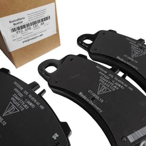 Колодки передні 9Y0698151AR PORSCHE