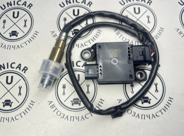 Датчик оксидів азоту NOX 32203033 VOLVO