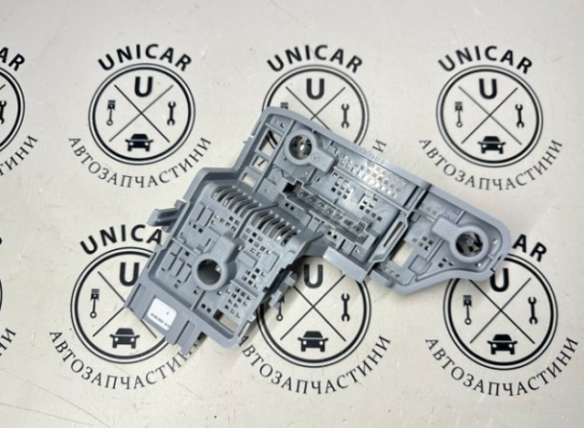 Плата заднього ліхтаря, контактна A204820227764 MERCEDES