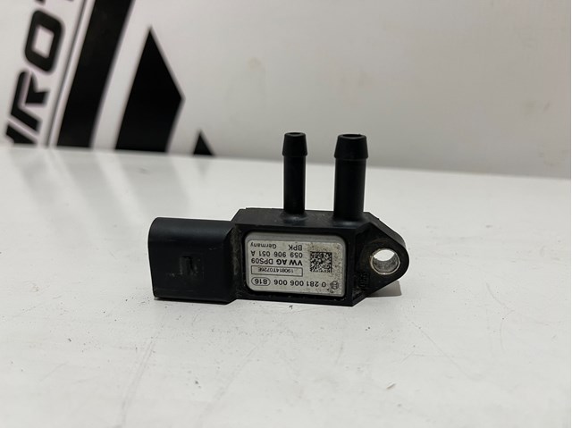 Датчик тиску вихлопних газів 0281006006 VAG