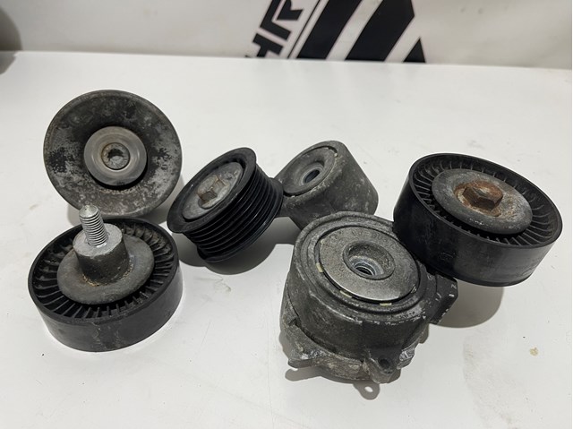 Натяжна планка поліклинового ременя Audi A5 Sportback