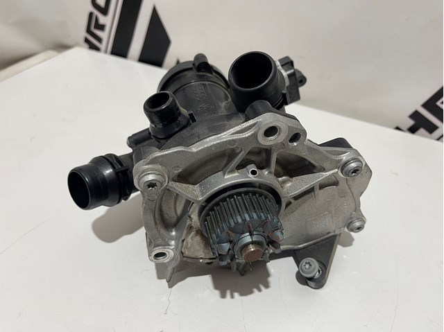 Корпус термостата в зборі 06L121111M VAG