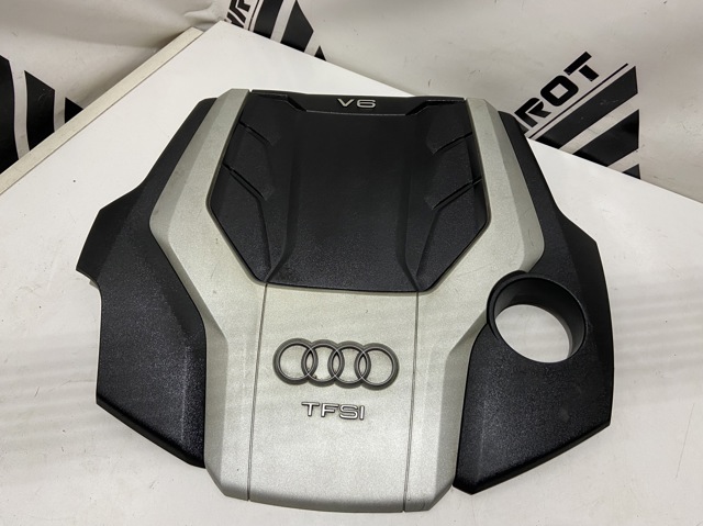 Кришка двигуна декоративна 06M103925N VAG