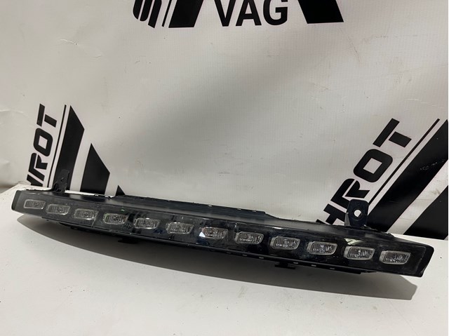 Лівий покажчик повороту 4L0953041E VAG