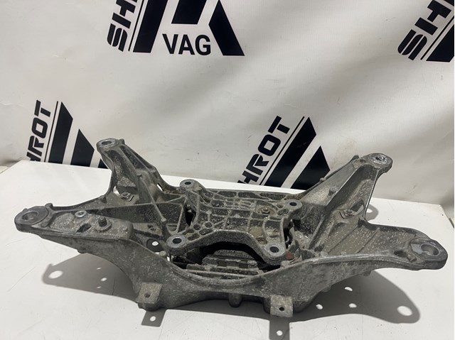 Кріплення коробки передач 4M0399263P VAG