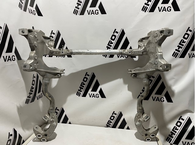 Передня балка 4M0399315Q VAG