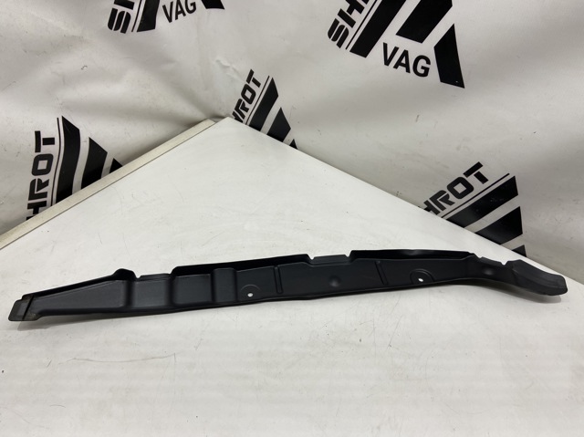 Ущільнювач арки крила 4M0821111 VAG