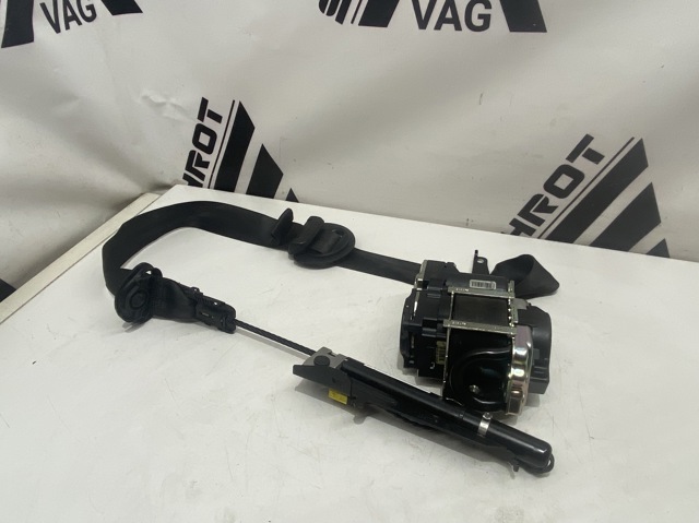 Ремені безпеки 4M0857706E VAG