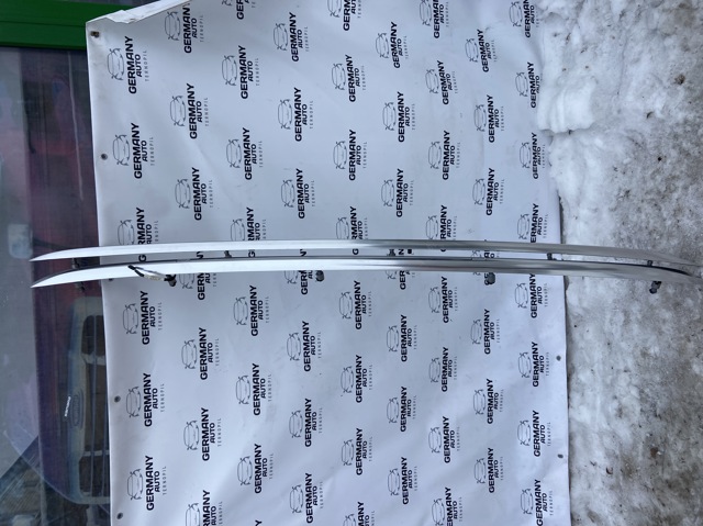 Рейлінг даху правий 4M0860022C VAG