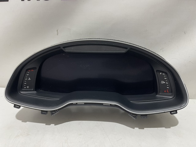 Щиток приладів (комбінація) 4M0920890A VAG