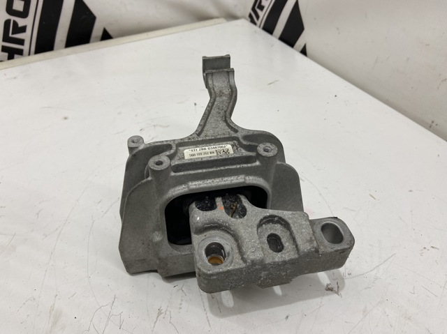 Права подушка мотора 5Q0199262 VAG