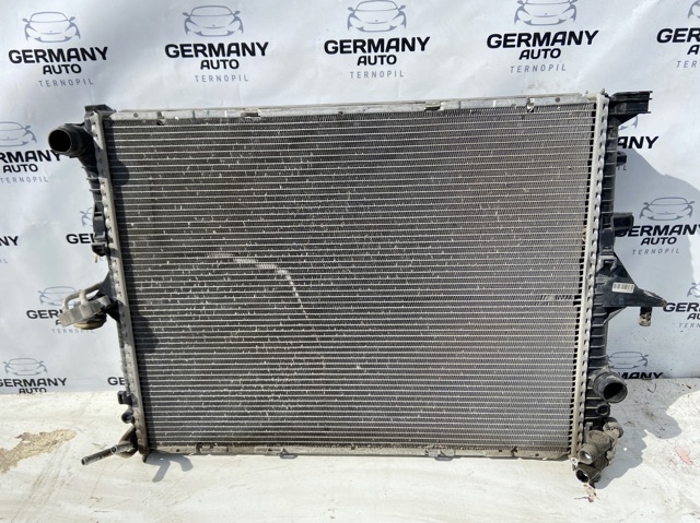 Підвіска радіатора 7L0121253 VAG