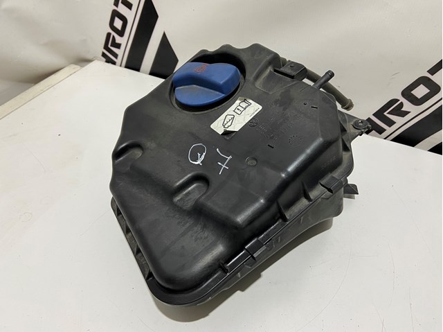 Бачок системи охолодження, розширювальний 7L0121407F VAG