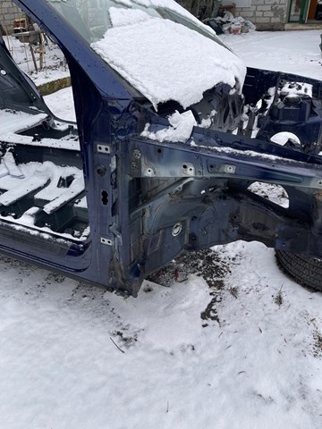 Лонжерон рами передній правий 80A803104TASTL VAG
