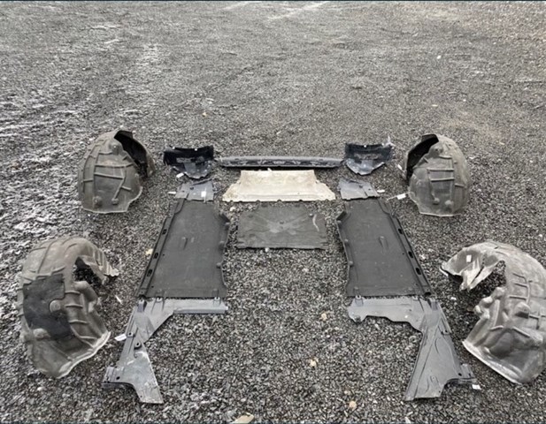 Захист моторного відсіку 80B863822D VAG