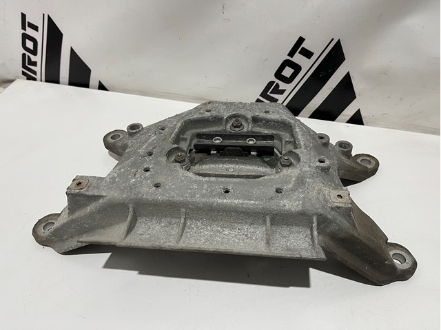 Кріплення коробки передач 8K0399263K PORSCHE