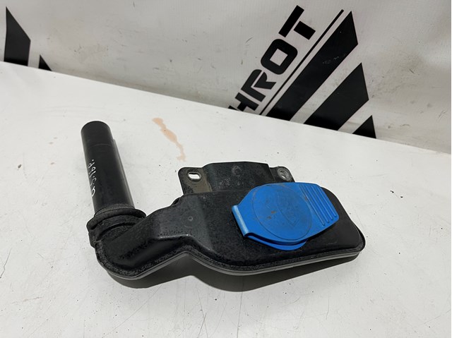 Горловина бачка омивача 8R0955452A VAG