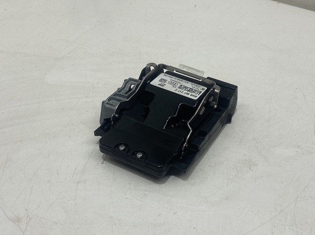 Камера заднього виду 8W0907217C VAG