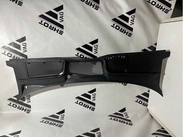 Водостік лобового скла, жабо 8W1819403 VAG