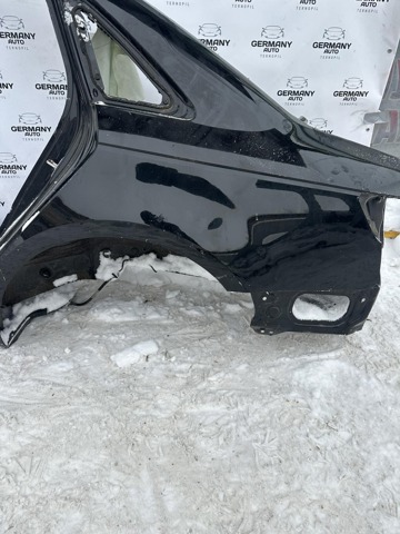 Бічна частина задня ліва 8W5809837 VAG
