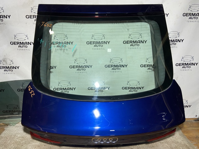 П'яті двері 8W8827025E VAG